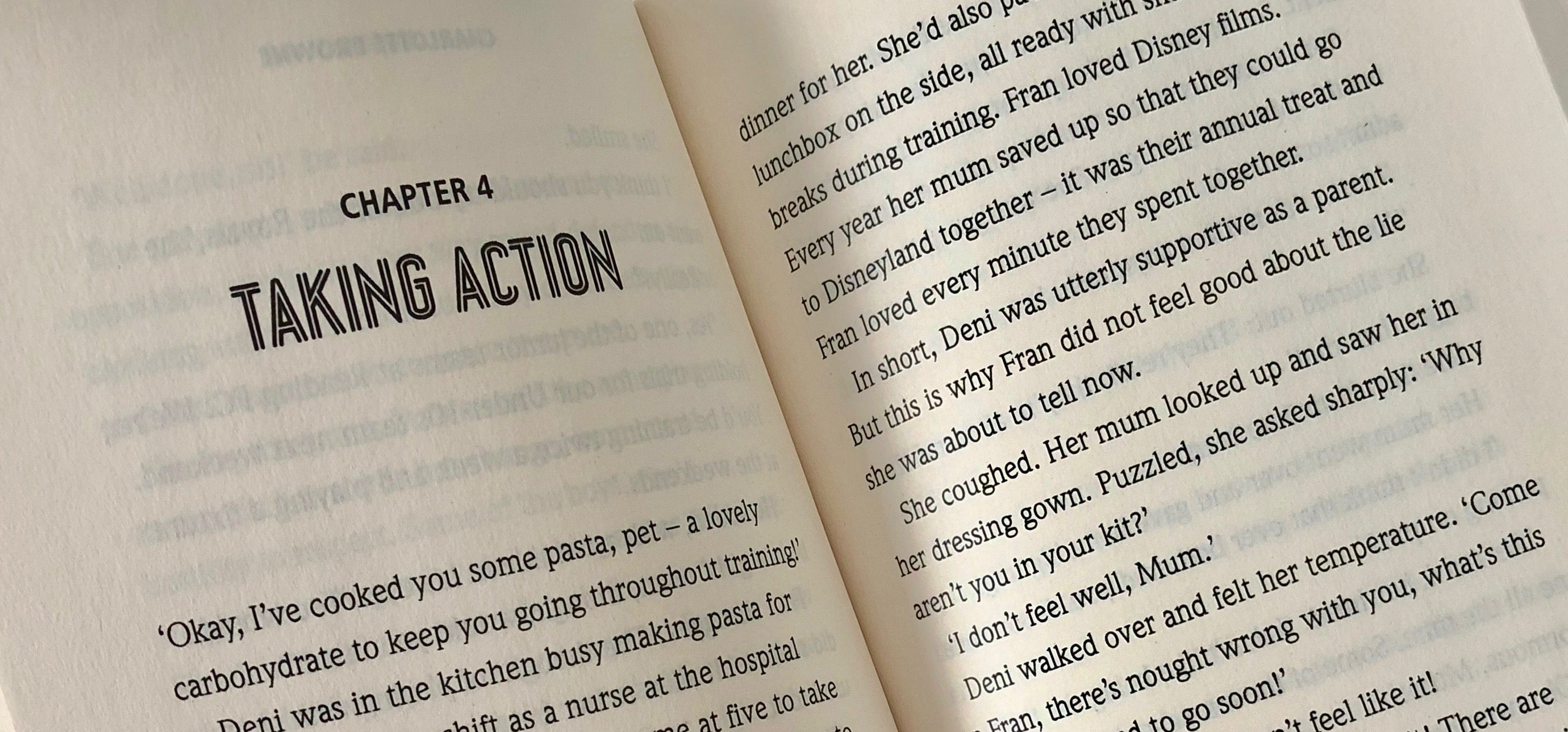 Ultimate Football Heroes - Kirby